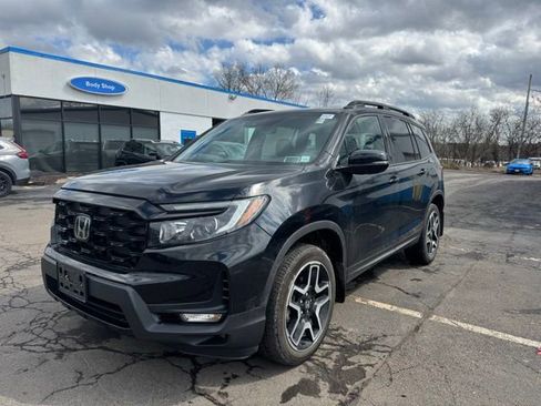 Used 2023 Honda Passport Elite image 6