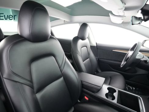 Used 2023 Tesla Model 3 Standard Range RWD image 23