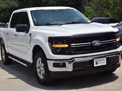 Certified 2025 Ford F150 XLT w/ Equipment Group 301A Standard AWD/4WD image 4
