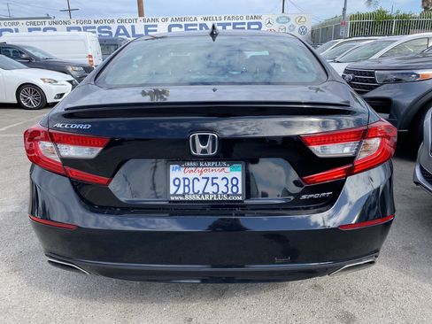 Used 2022 Honda Accord Sport image 9
