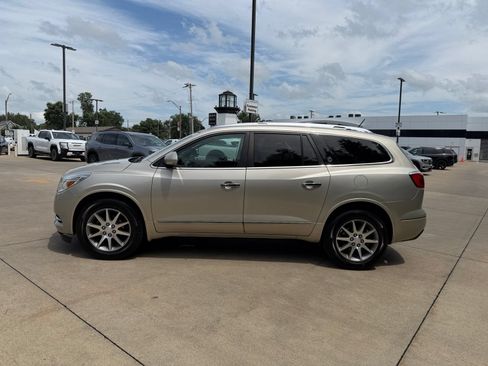 Used 2014 Buick Enclave Leather w/ Trailering Provision Package FWD image 8
