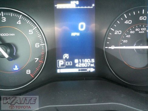 Used 2022 Subaru Crosstrek 2.0i Premium w/ Moonroof Package image 10