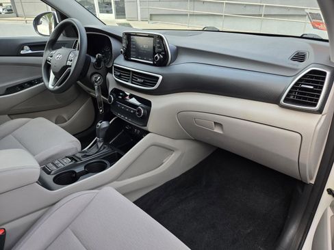 Used 2020 Hyundai Tucson SE image 26