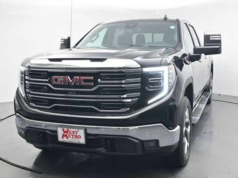 New 2026 GMC Sierra 1500 SLT w/ SLT Premium Plus Package image 2