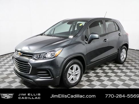 Used 2019 Chevrolet Trax LS image 1