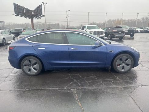 Used 2018 Tesla Model 3 Long Range image 11