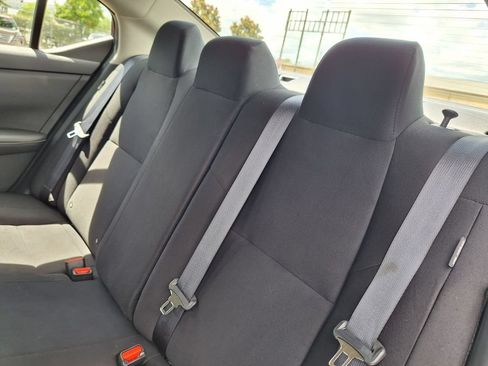 Used 2025 Nissan Sentra S FWD image 24