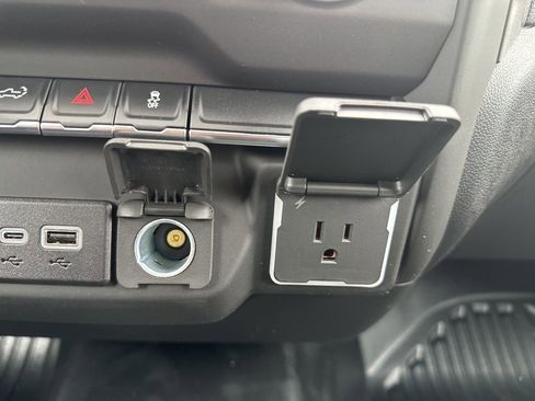 New 2026 Chevrolet Silverado 1500 W/T w/ WT Value Package image 40