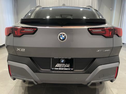 New 2026 BMW X2 xDrive28i w/ Technology Package AWD/4WD image 5