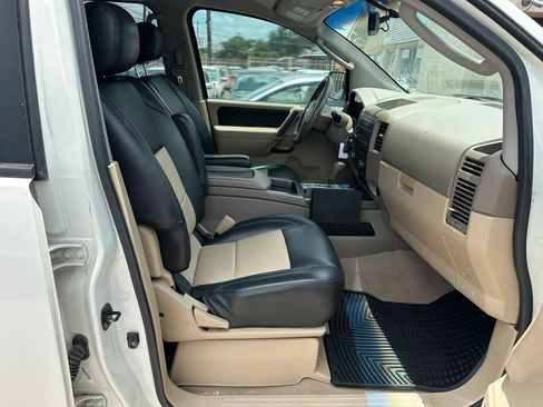Used 2008 Nissan Titan SE RWD image 5