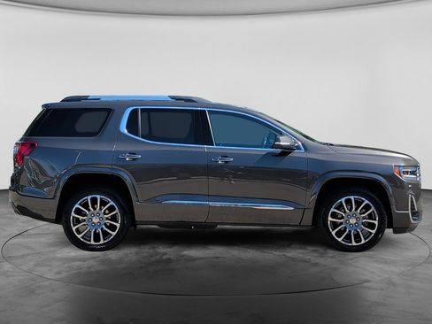 Used 2020 GMC Acadia Denali w/ Denali Ultimate Package AWD/4WD image 8