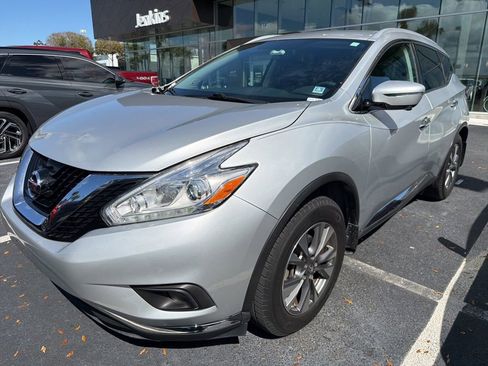 Used 2017 Nissan Murano SL w/ Cargo Package image 2