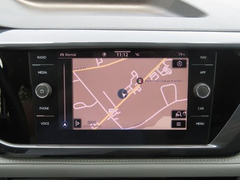 Used 2022 Volkswagen Taos SEL image 24