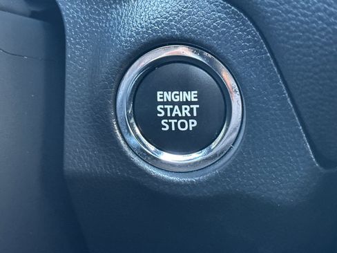 Used 2023 Toyota RAV4 XLE Premium image 26