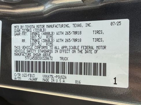 Used 2025 Toyota Tundra SR5 AWD/4WD image 28