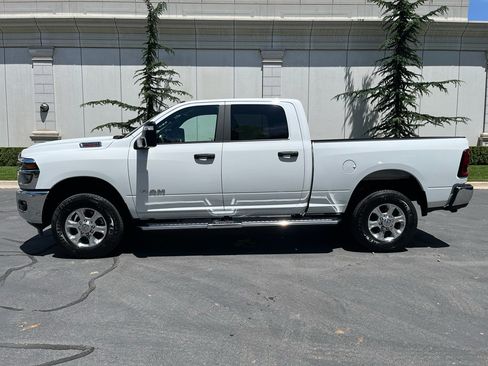 Used 2026 RAM 2500 Big Horn AWD/4WD image 10