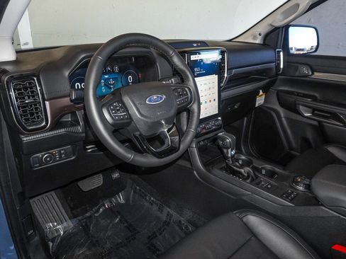 New 2025 Ford Ranger Lariat w/ Black Appearance Package image 23