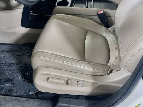 Used 2023 Honda Odyssey Touring image 19