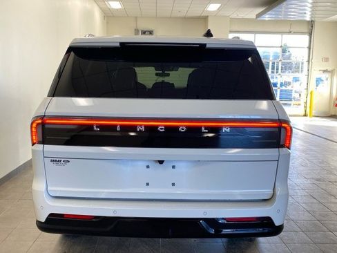 New 2025 Lincoln Navigator L Black Label image 6