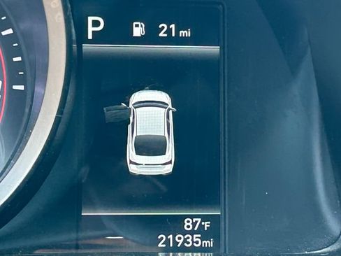 Used 2023 Hyundai Elantra SEL FWD image 22