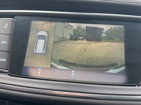 Used 2019 Buick Enclave Avenir w/ Avenir Technology Package AWD/4WD image 26