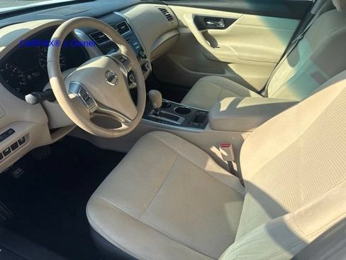 Used 2015 Nissan Altima 2.5 SV w/ Convenience Package FWD image 16