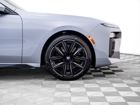 Certified 2023 BMW 760i xDrive w/ Parking Assistance Package AWD/4WD image 36