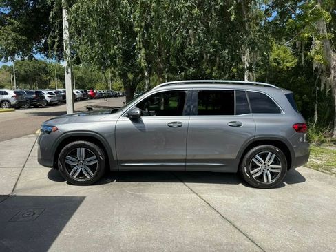 Used 2025 Mercedes-Benz EQB 300 4MATIC image 2