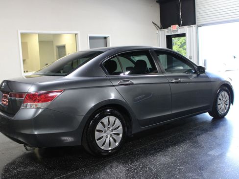 Used 2012 Honda Accord LX image 3