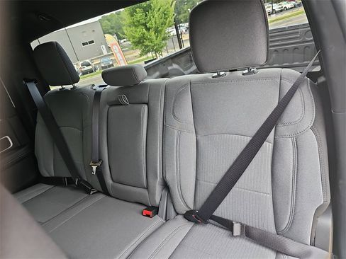 New 2024 RAM 2500 Big Horn w/ Heated Seats & Wheel Group image 13