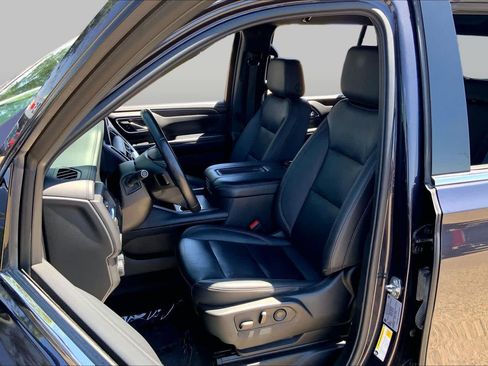 Used 2024 Chevrolet Tahoe LT AWD/4WD image 7