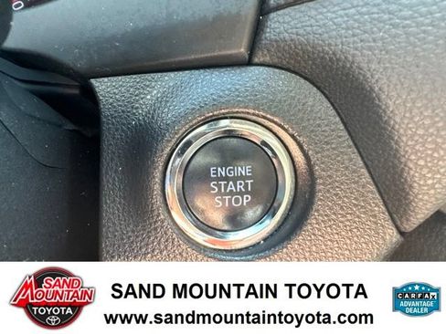 Used 2020 Toyota RAV4 XLE Premium FWD image 19