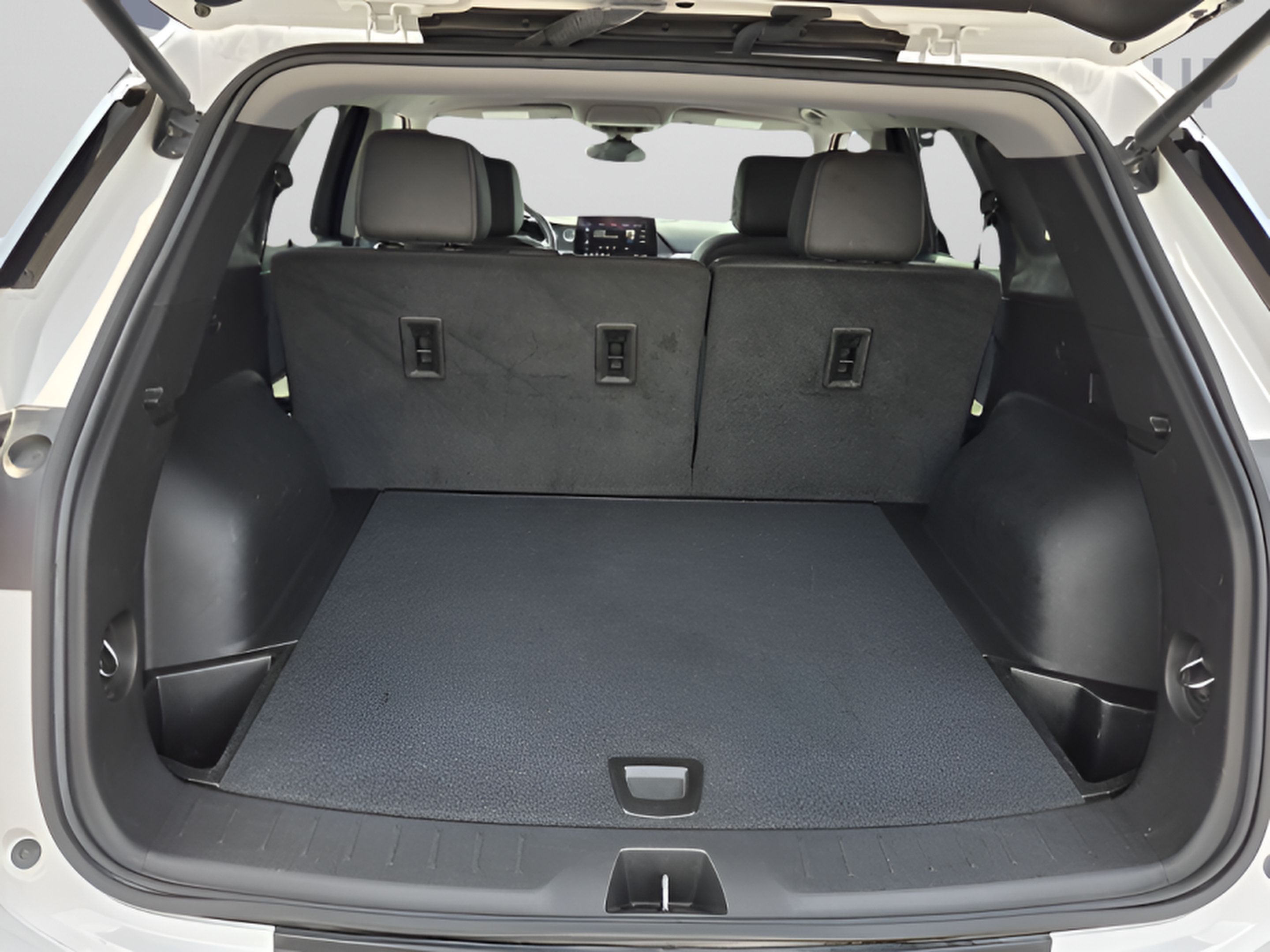 Used 2024 Chevrolet Blazer LT FWD image 13