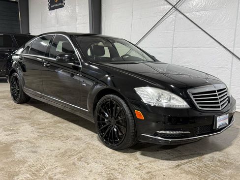 Used 2012 Mercedes-Benz S 550 4MATIC image 7