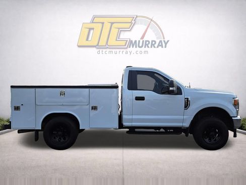Used 2022 Ford F250 XL w/ Power Equipment Group AWD/4WD image 4