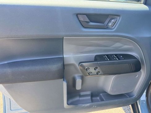 Used 2022 Ford Maverick XL FWD image 19