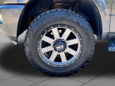 Used 2018 RAM 2500 Laramie w/ Sport Appearance Group AWD/4WD image 11
