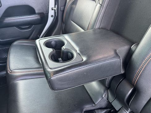 Used 2022 Jeep Gladiator Mojave AWD/4WD image 27
