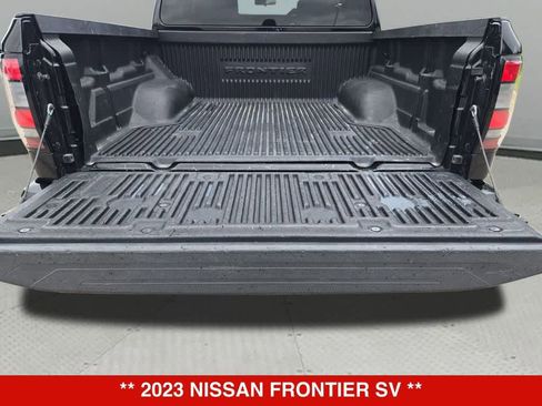 Used 2023 Nissan Frontier SV w/ Technology Package RWD image 31