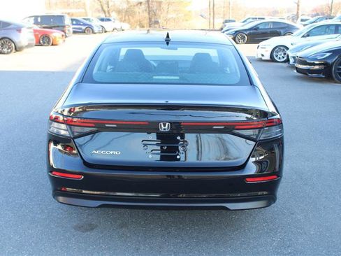 Used 2024 Honda Accord EX image 6