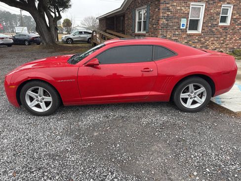 Used 2010 Chevrolet Camaro LT image 4