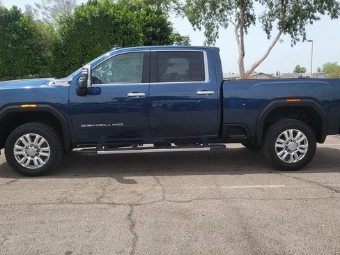 Used 2020 GMC Sierra 2500 Denali w/ Denali Ultimate Package AWD/4WD image 5