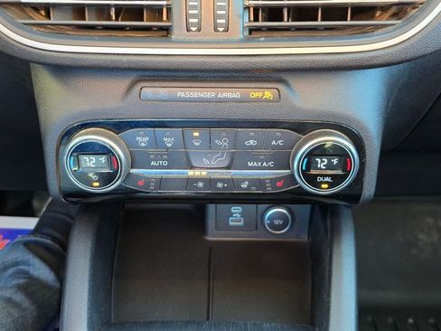 Used 2021 Ford Escape SEL image 21