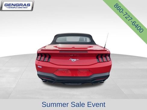 Used 2025 Ford Mustang Premium RWD image 15