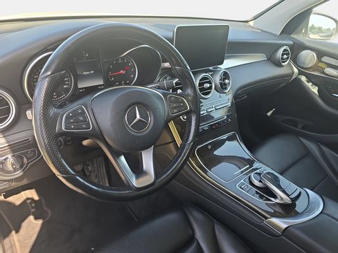 Used 2016 Mercedes-Benz GLC 300 4MATIC image 16