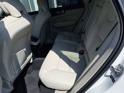 New 2026 Volvo XC60 B5 Ultra w/ Protection Package Premier AWD/4WD image 7