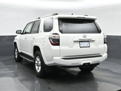Used 2019 Toyota 4Runner SR5 image 5
