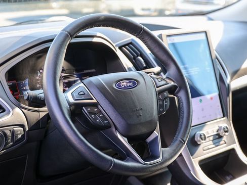 Used 2022 Ford Edge SEL w/ Convenience Package AWD/4WD image 25