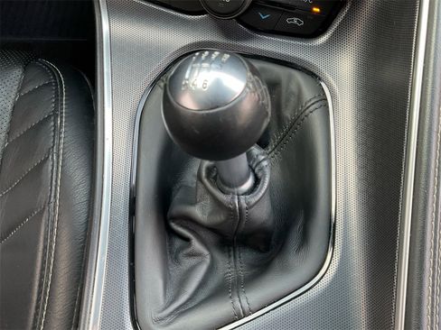 Used 2016 Dodge Challenger SRT w/ Technology Group image 34