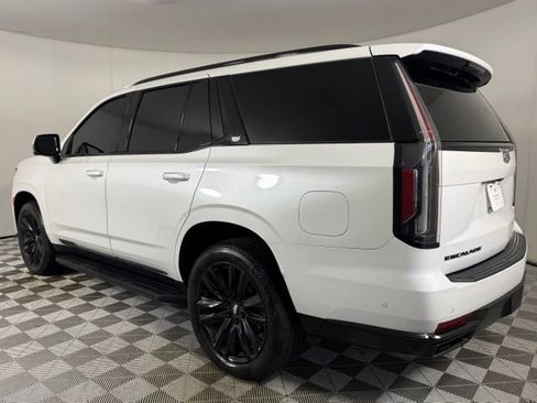 Used 2021 Cadillac Escalade Sport Platinum w/ Heavy-Duty Trailer Package AWD/4WD image 5